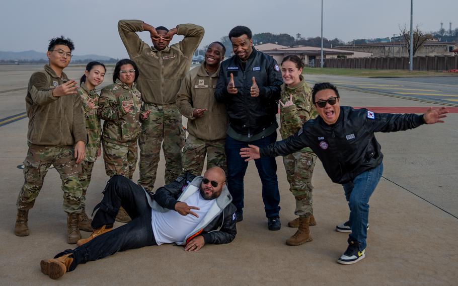 Durousseau, Robinson and Shin take pose. 